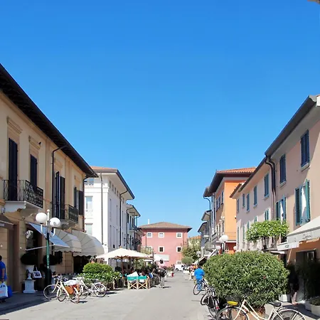 Rita By Interhome Forte dei Marmi